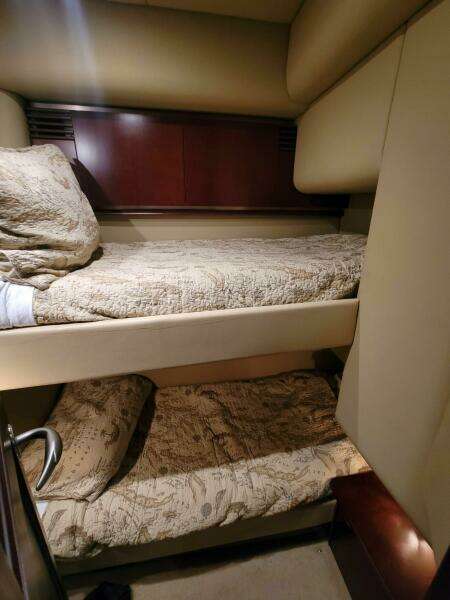 2006 Sea Ray 52 Sedan Bridge