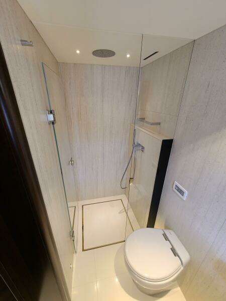 2023 Sunseeker 68 Manhattan