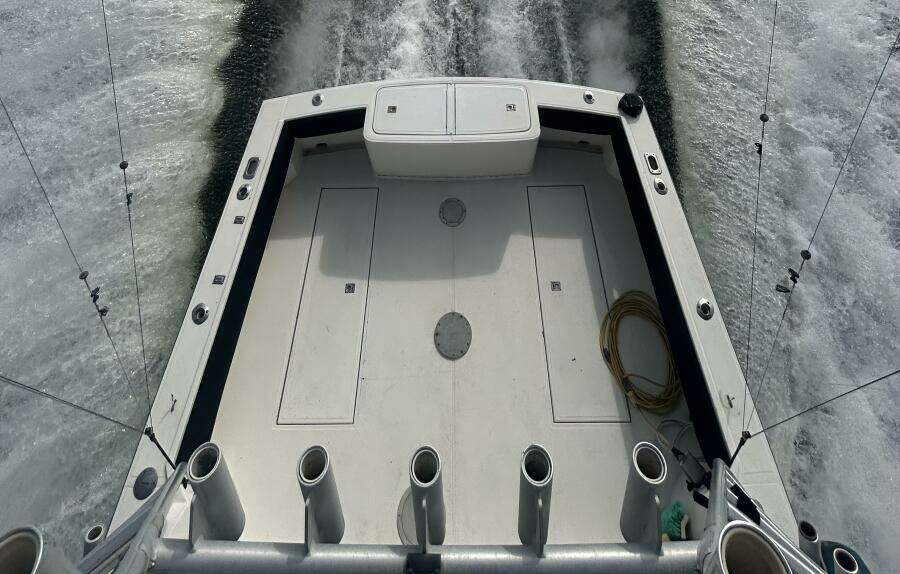 1995 Carolina Classic 28 Express