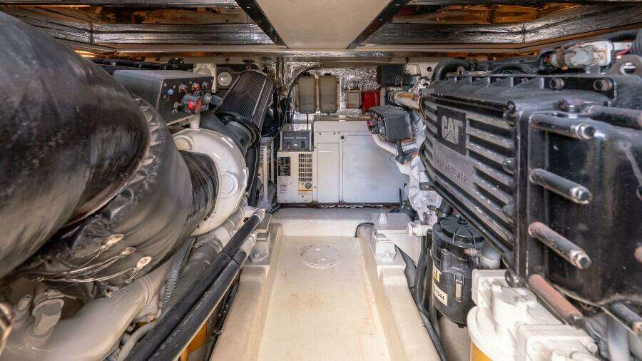 2005 Riviera 51 Flybridge