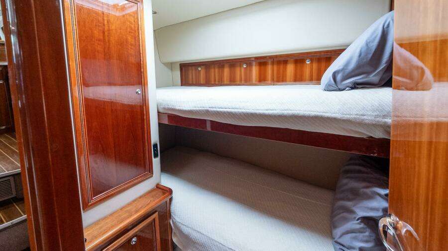 2005 Riviera 51 Flybridge