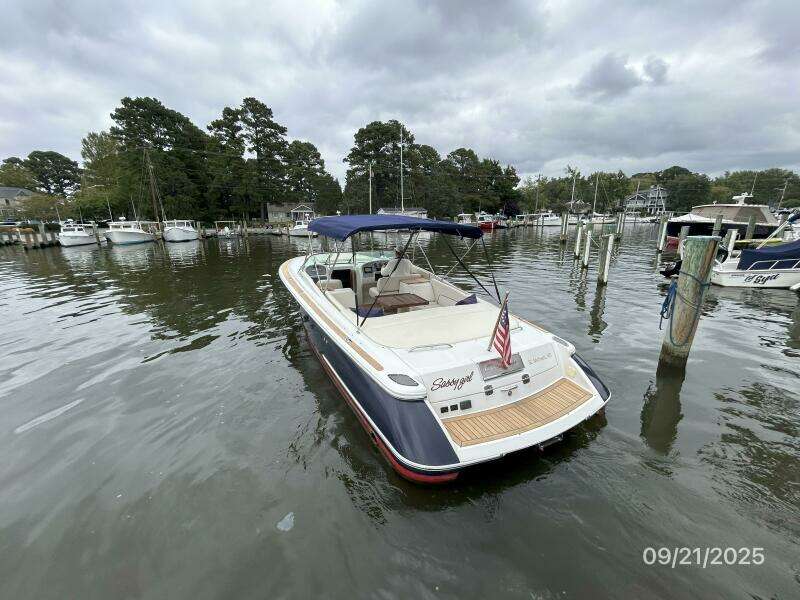 28' Chris-Craft port aft profile2