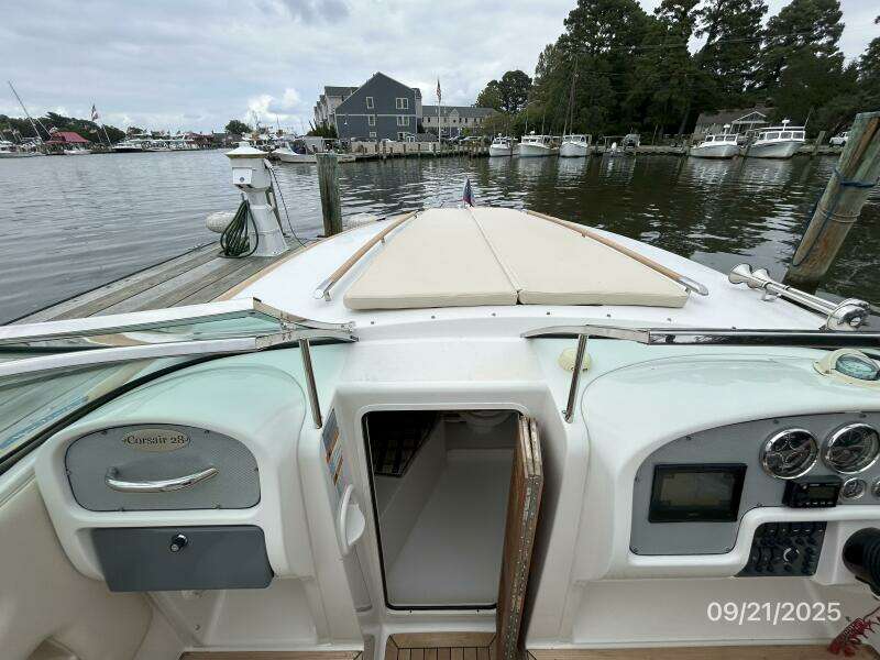 28' Chris-Craft windshield pass-thru2