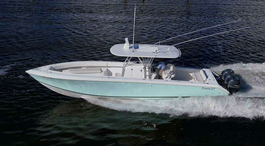 2011 Bahama 37 CC