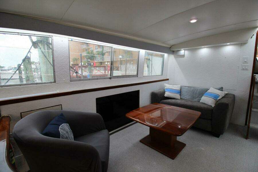 1974 Bertram 42 Motor Yacht