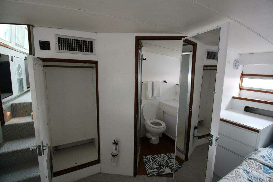 1974 Bertram 42 Motor Yacht