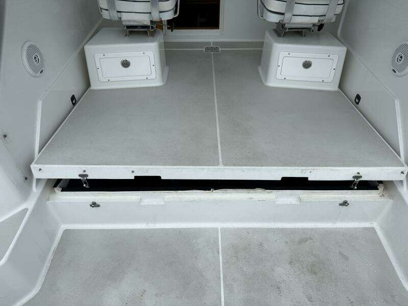 2005 Back Cove 26 Hardtop Express