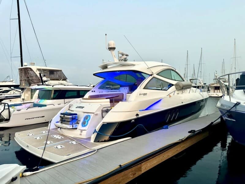 2014 Cruisers Yachts 540 Sport Cruiser