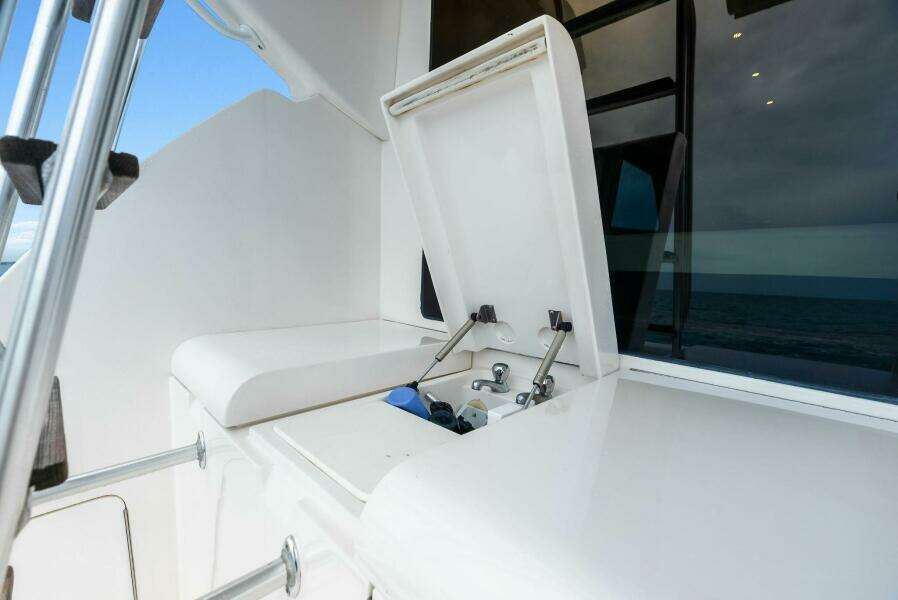 2006 Bertram Convertible