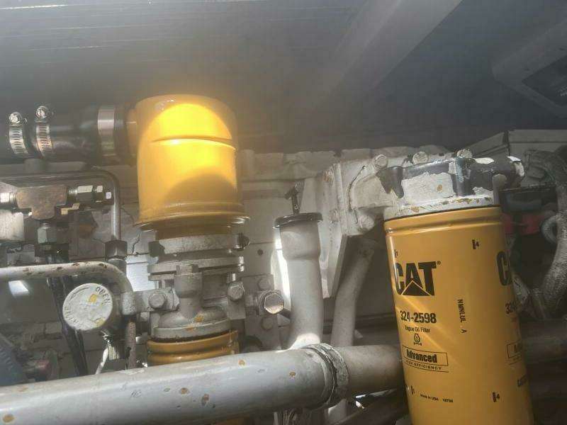 CAT Oil Filters