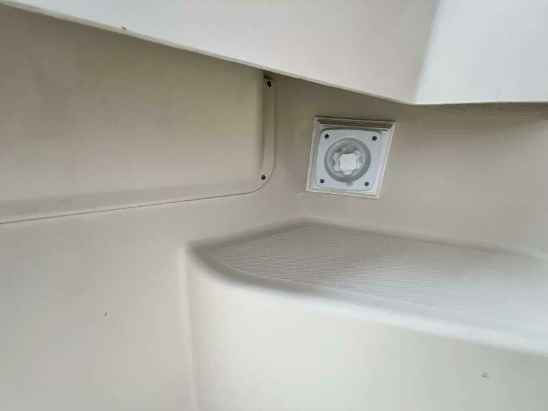 2004 Mainship Pilot 34