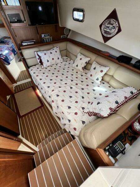 2004 Mainship Pilot 34