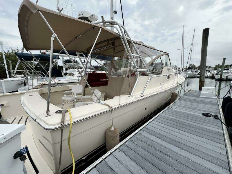 2004 Mainship Pilot 34