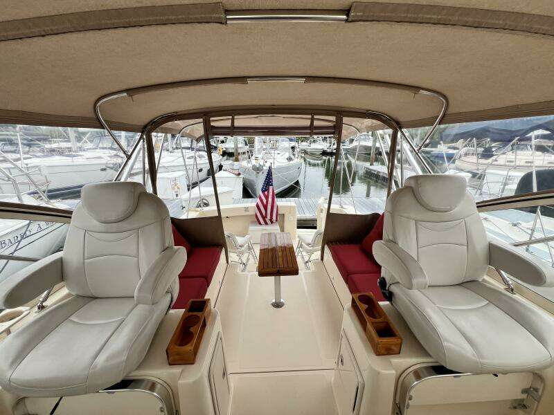 2004 Mainship Pilot 34