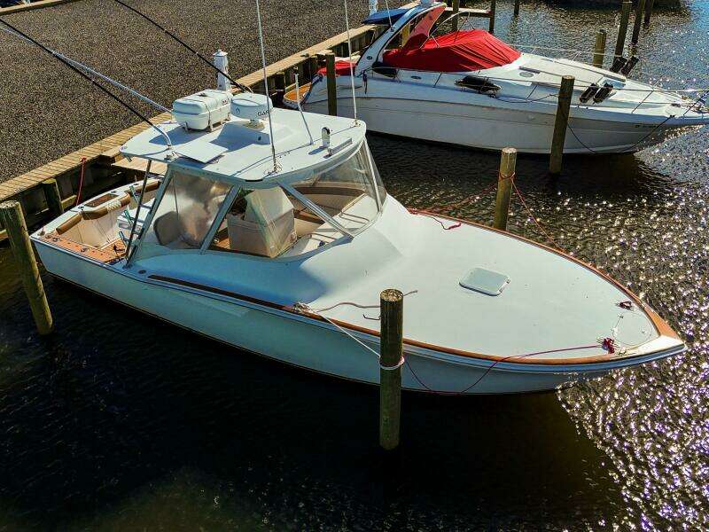 2005 Egg Harbor 35' Predator Express
