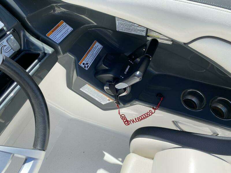 2013 Yamaha Boats AR240 HO