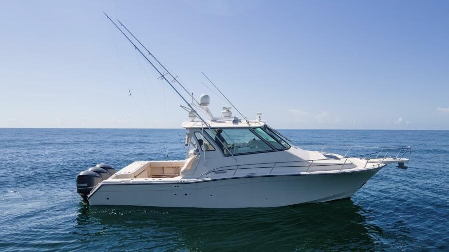 2016 Grady-White 370 Express