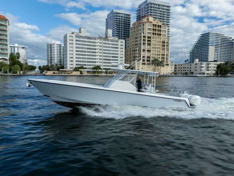 2023 Contender 39 Fisharound