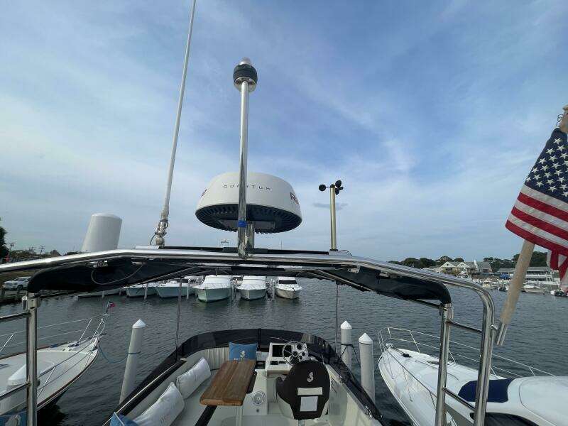2018 Beneteau Swift Trawler 35- Flybridge
