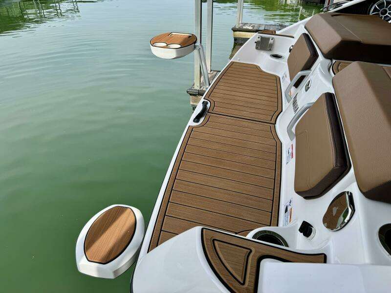 2024 Yamaha Boats 252 SD