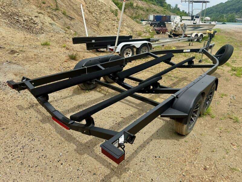 2024 Yamaha Boats 252 SD