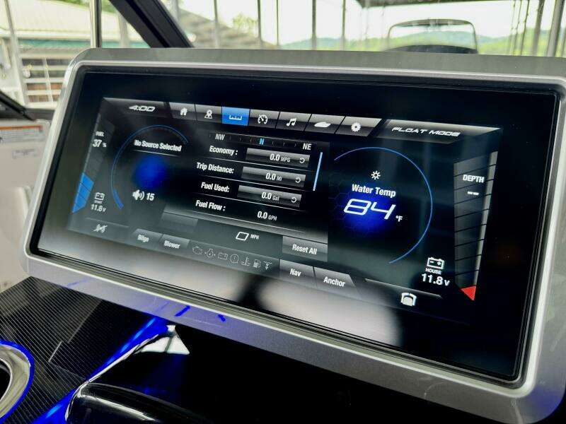 2024 Yamaha Boats 252 SD