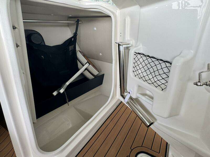 2024 Yamaha Boats 252 SD