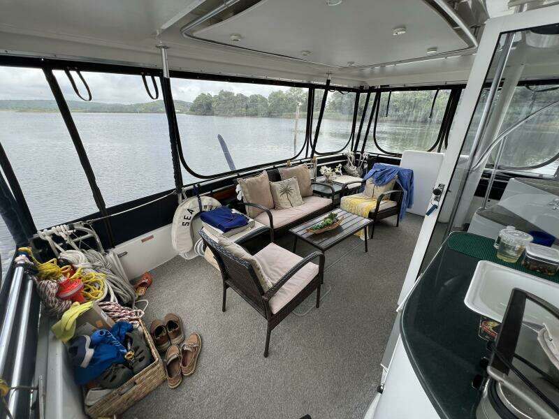 1997 Mainship 47 Motor Yacht