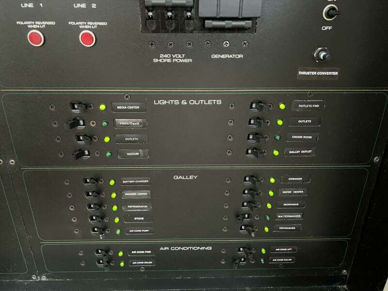 1997 Mainship 47 Motor Yacht