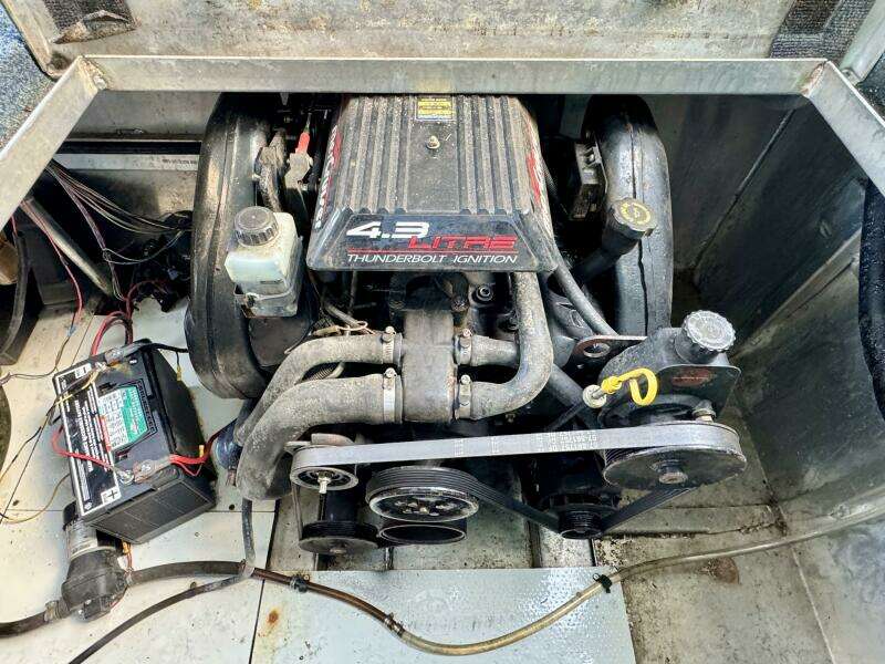 1999 Aqua Chalet 16 x 68 Widebody