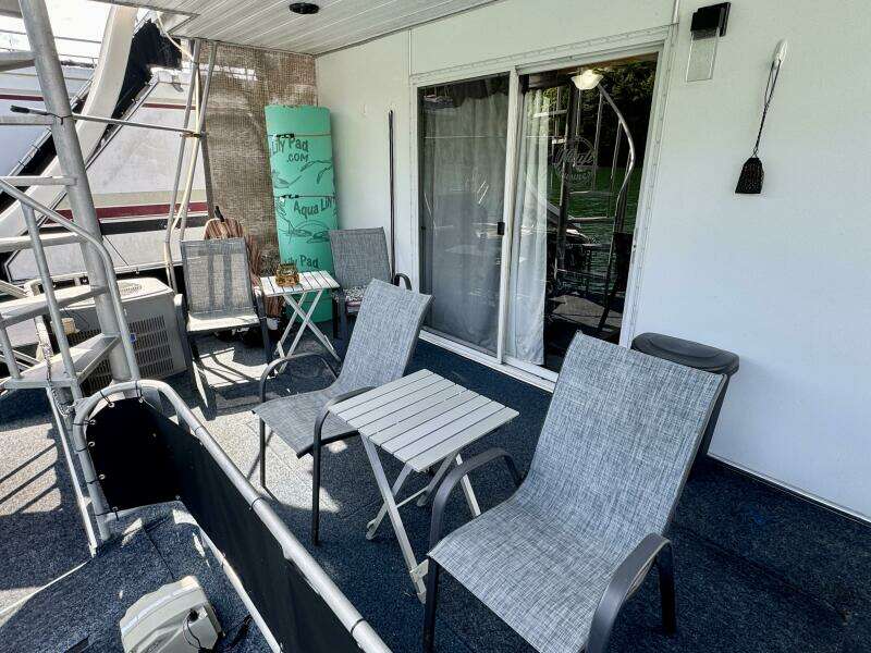 1999 Aqua Chalet 16 x 68 Widebody