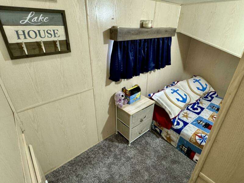 1999 Aqua Chalet 16 x 68 Widebody