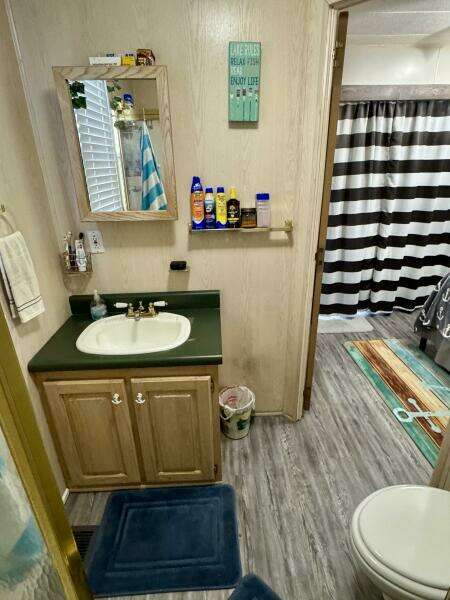 1999 Aqua Chalet 16 x 68 Widebody