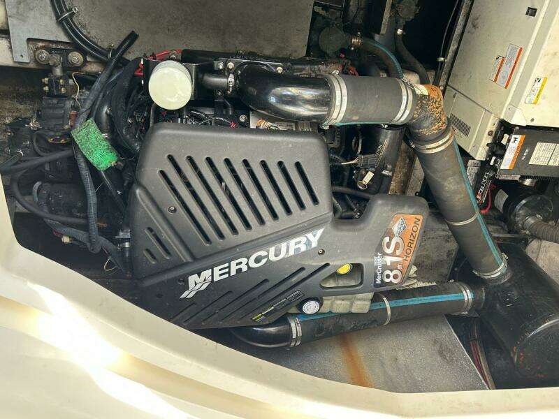 2001 Wellcraft 3700 Martinique