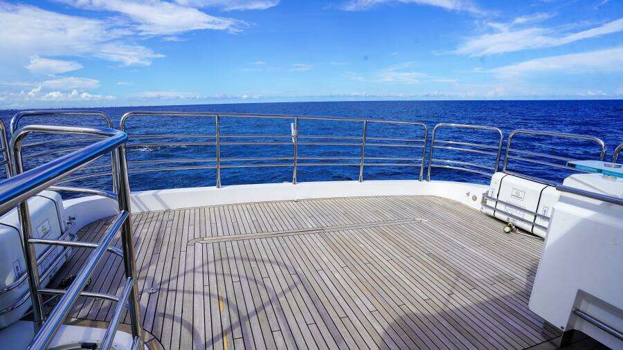 2012 Sunseeker 88 Yacht