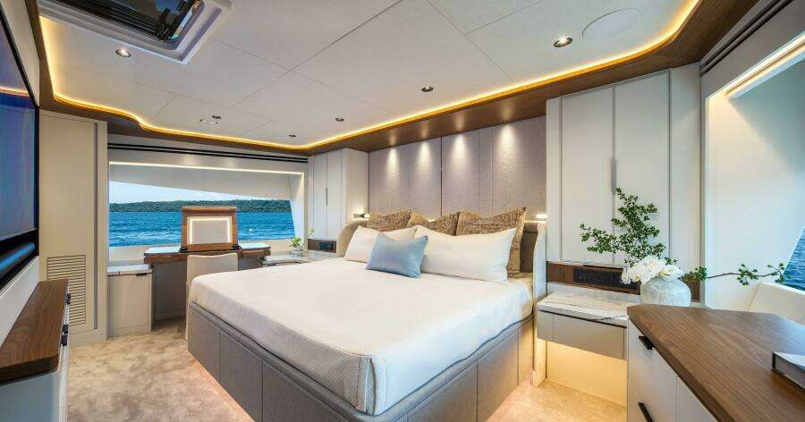 Horizon FD80 Hull 17