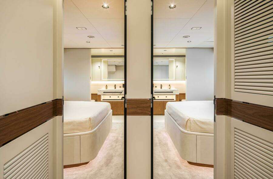 Horizon FD80 Hull 17