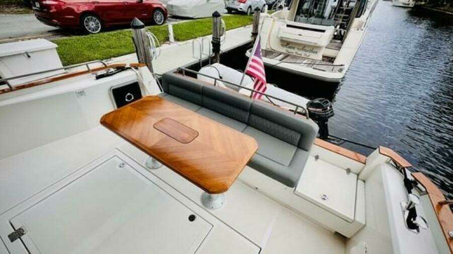 2022 Greenline 48 Diesel Flybridge with Hardtop