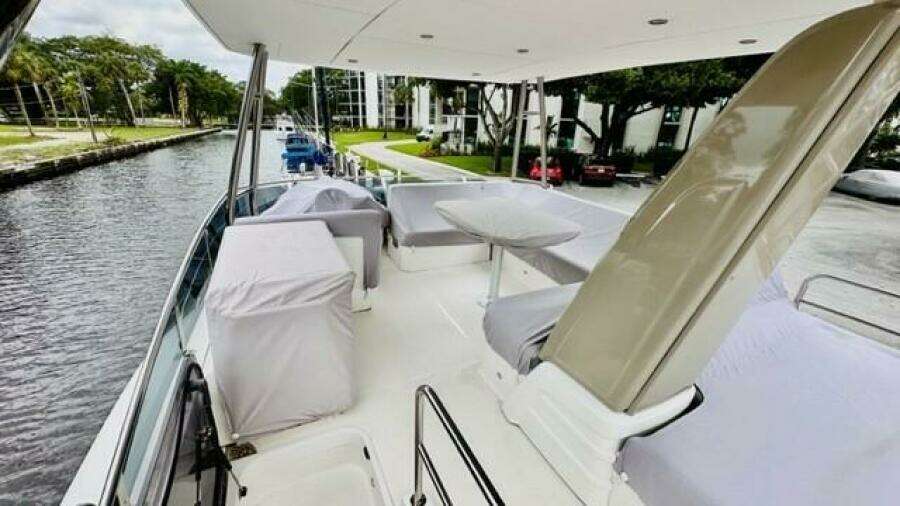 2022 Greenline 48 Diesel Flybridge with Hardtop