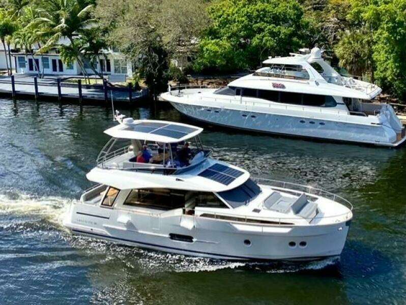 2022 Greenline 48 Diesel Flybridge with Hardtop