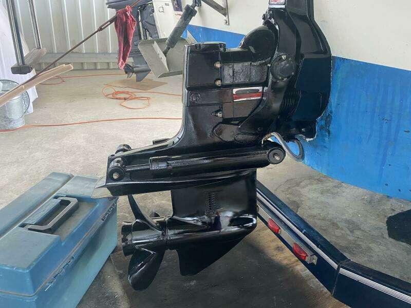 1985 Tiara Sport 2600 Continental