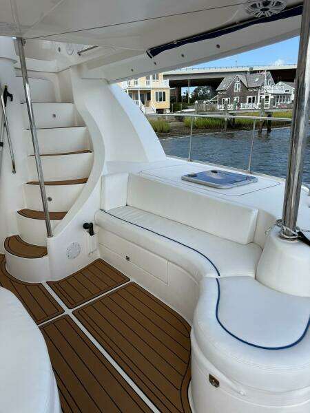 2012 Leopard 47 PC Owners' Version