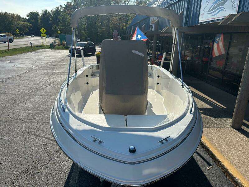 2003 Wellcraft 180 Fisherman