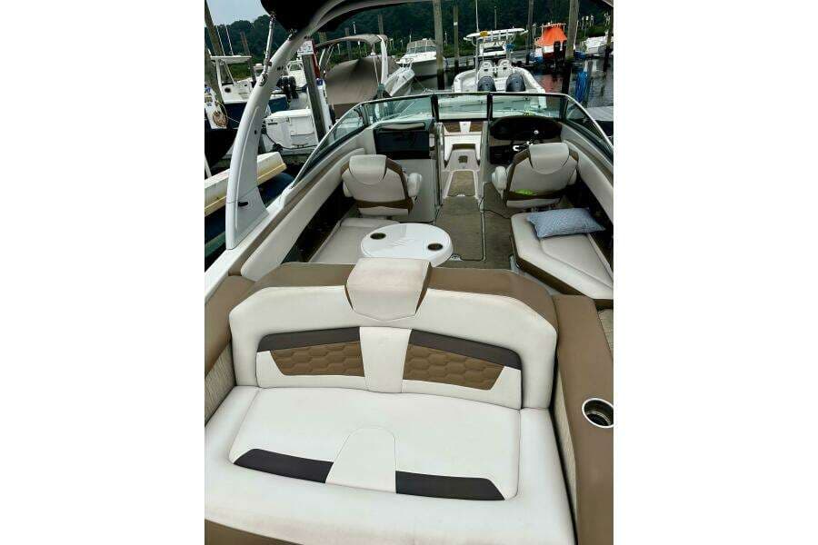 2016 Four Winns HD270 OB