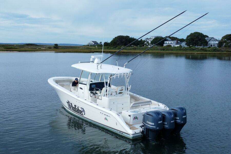 2015 Cobia 344 CC
