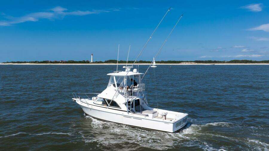 2018 Bertram 35 Flybridge Sportfish