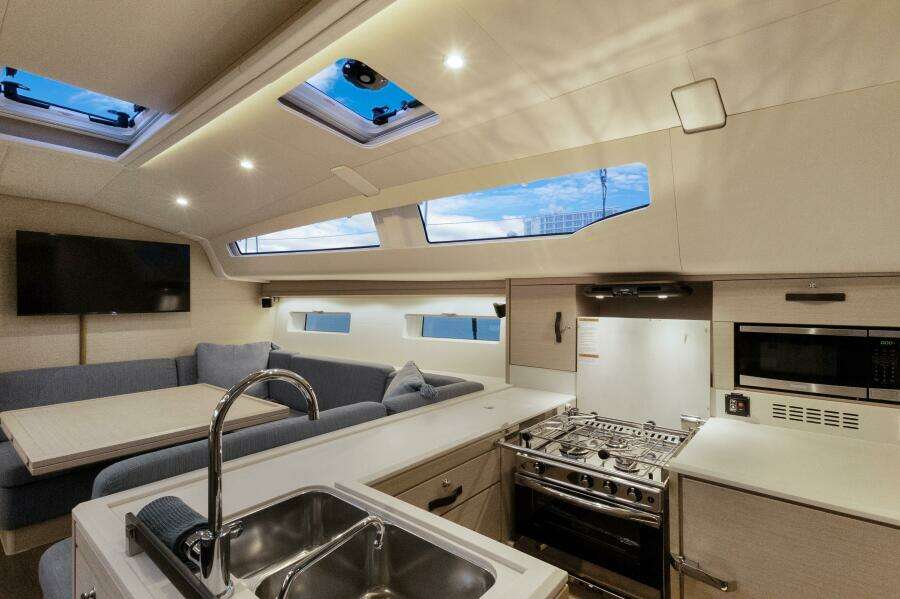 2021 Jeanneau Sun Odyssey 51 Performance