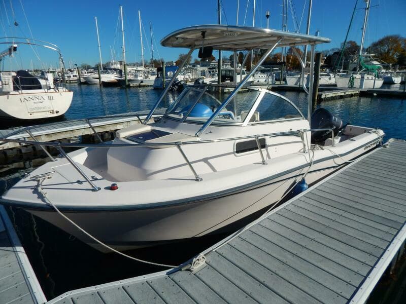 1997 Grady-White 208 Adventure