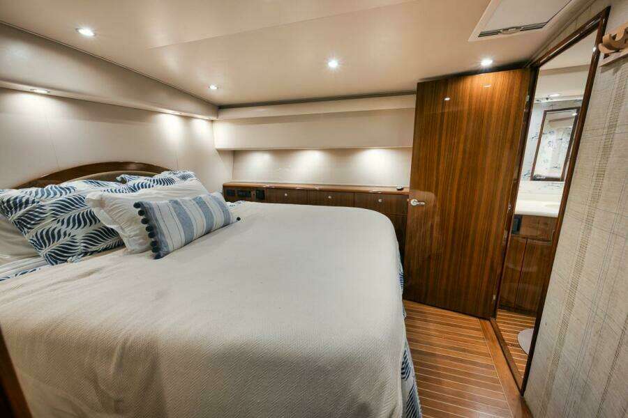 61 Viking The Good Life- Forward VIP Stateroom