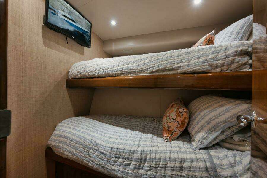 61 Viking The Good Life- Starboard Forward Stateroom